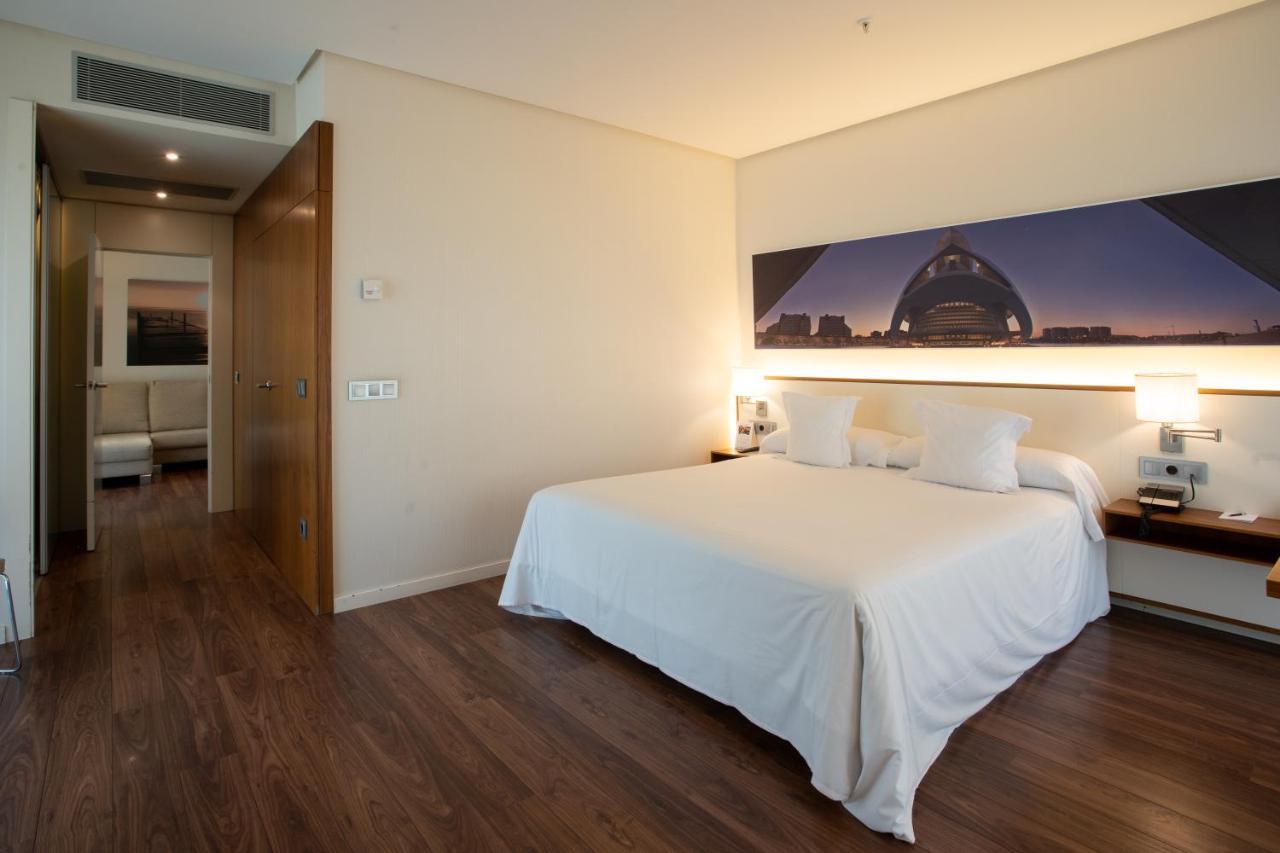 Primus Valencia Hotel Exterior photo