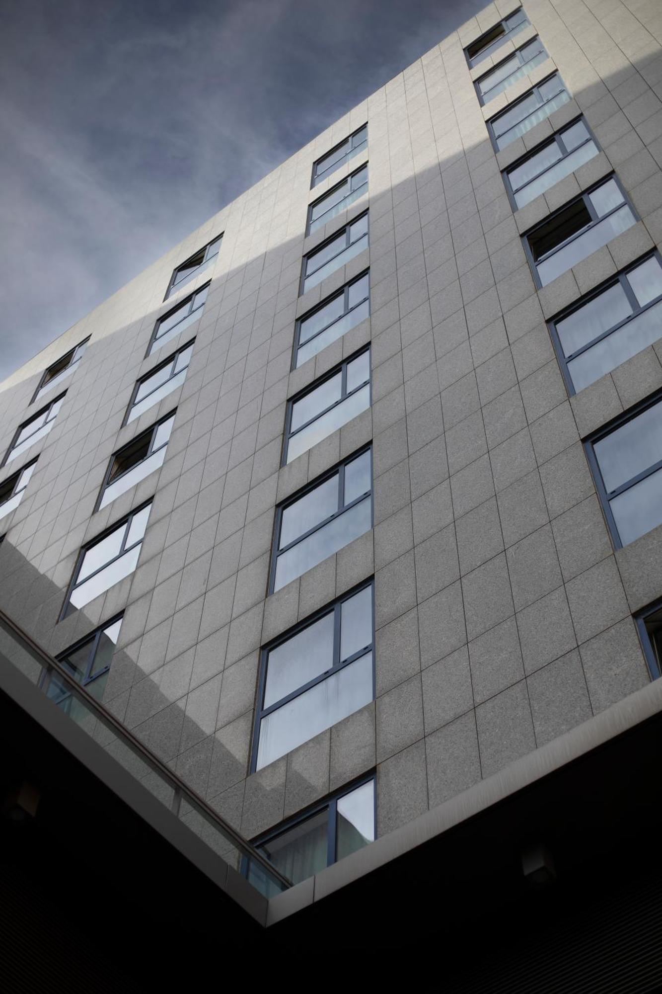 Primus Valencia Hotel Exterior photo