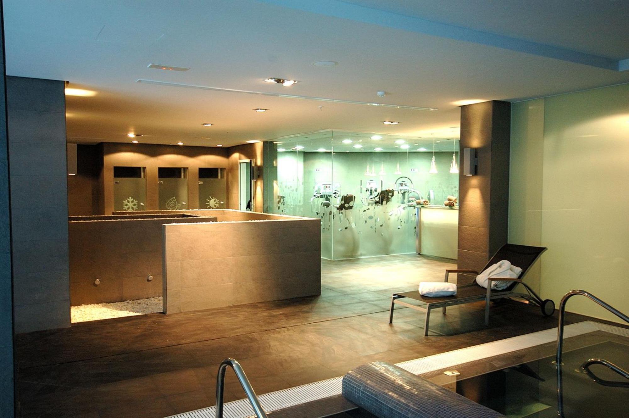 Primus Valencia Hotel Exterior photo