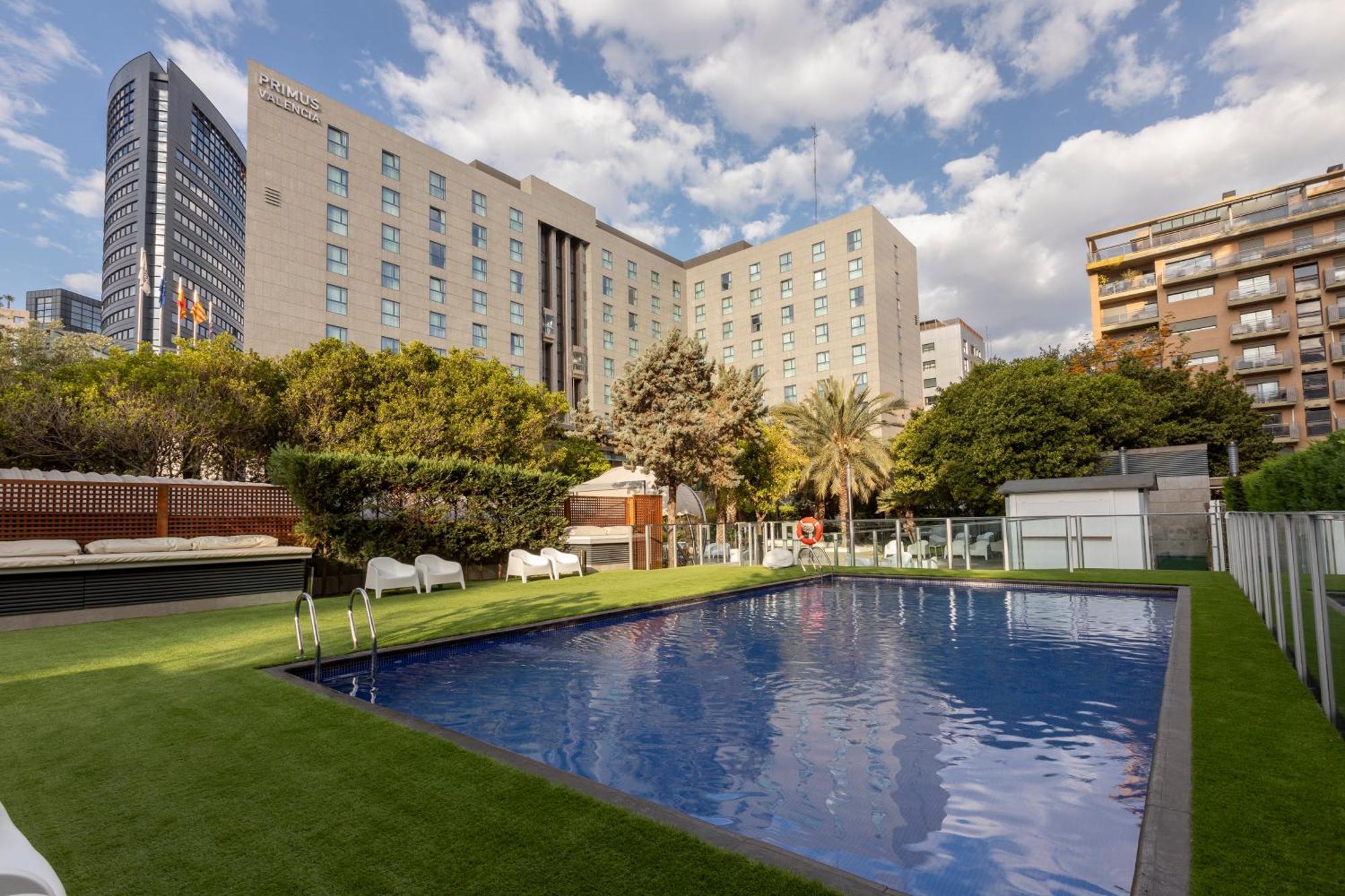 Primus Valencia Hotel Exterior photo