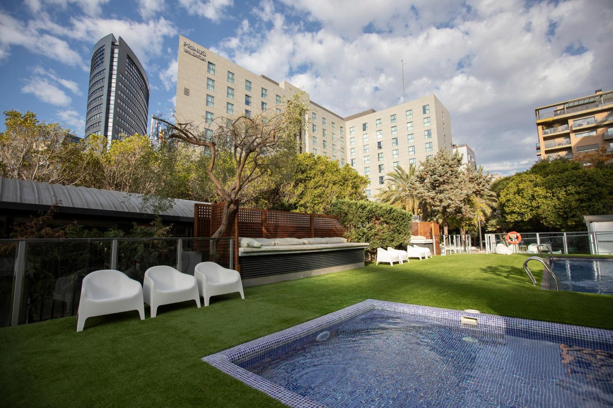 Primus Valencia Hotel Exterior photo